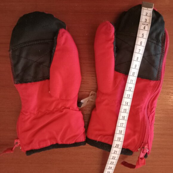 Kids' Waterproof Gordini Winter Mittens - Picture 2 of 2